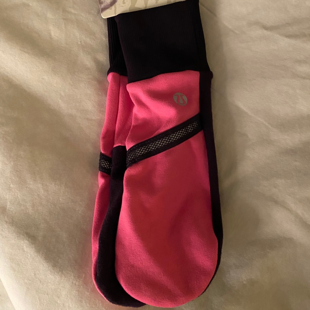 Lululemon Running mittens